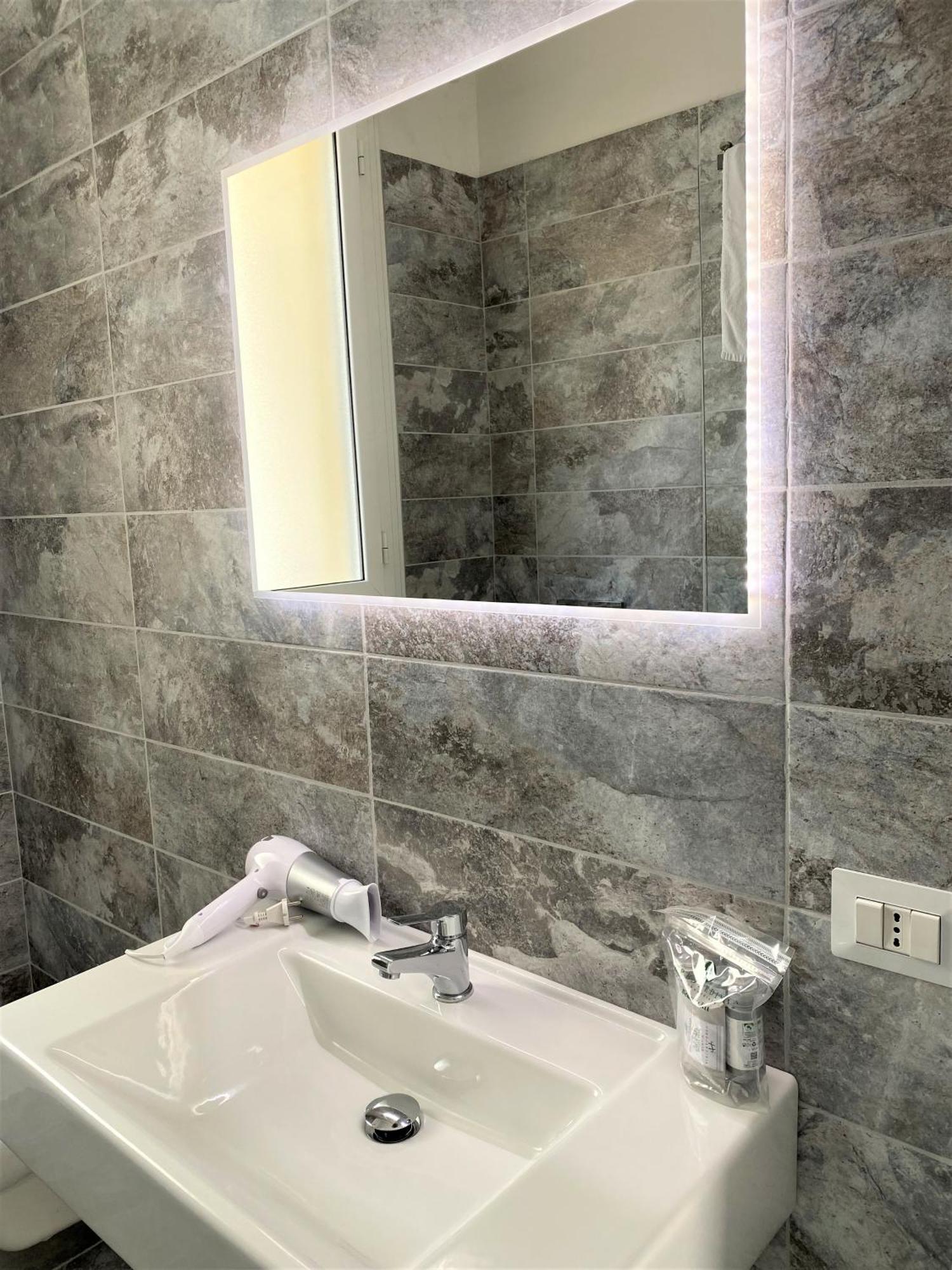 Myrtus Guest House Piazza Gramsci كالياري المظهر الخارجي الصورة